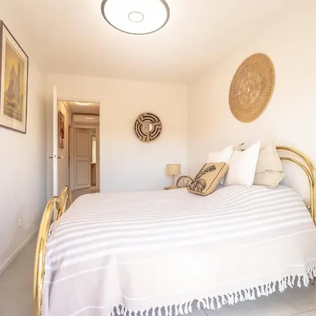 Les Amourie L Terrace&parking L Shellter * Saint-Tropez
